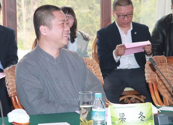 4.	北京正安康健医药有限公司 创始人  梁冬先生