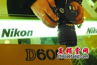 尼康单反相机D600被“315”晚会曝出“黑斑门”