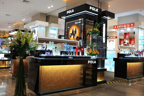 宝丽开始抢占中国化妆品市场