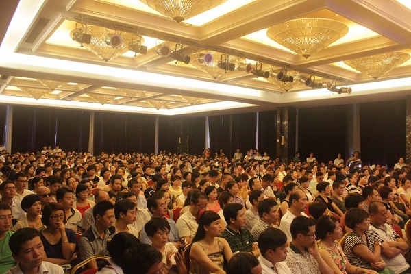 杭州站现场座无虚席