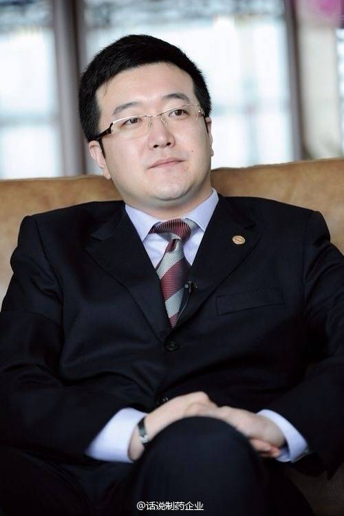 金士力，闫凯境