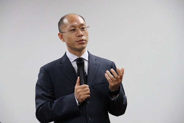  润和集团董事长陈社行发表讲话