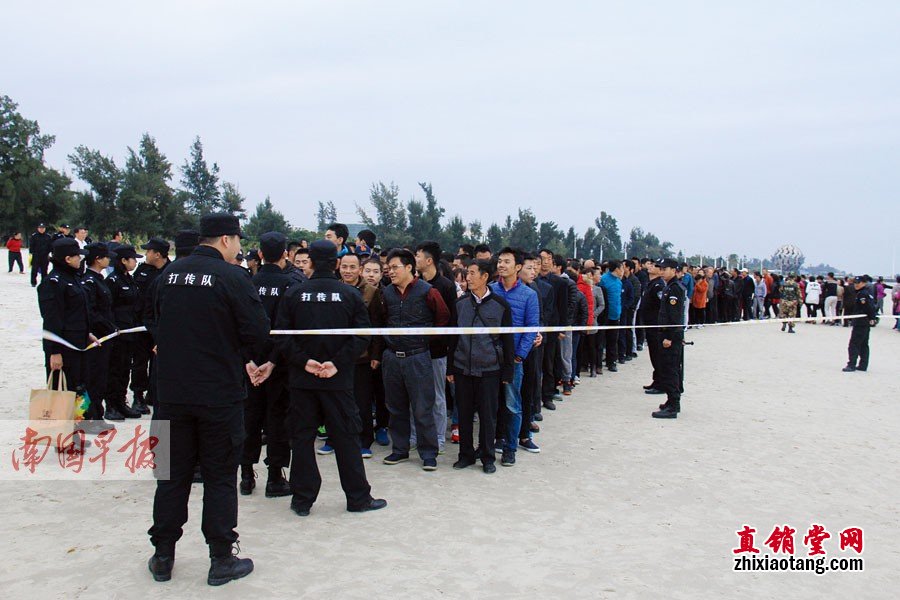 数百人集聚北海银滩 原来是传销人员培训(图)