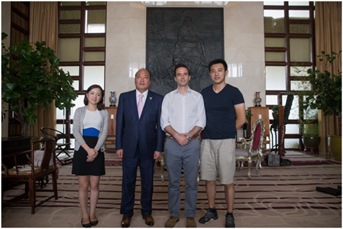 天狮董事长李金元接受美国彭博新闻社专访分享创业故事