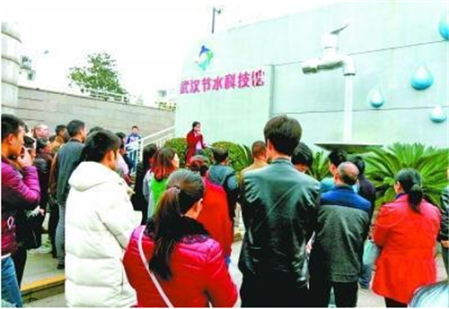 “50元的一日游”竟成“洗脑游”  教你从石碑中悟“国家政策”