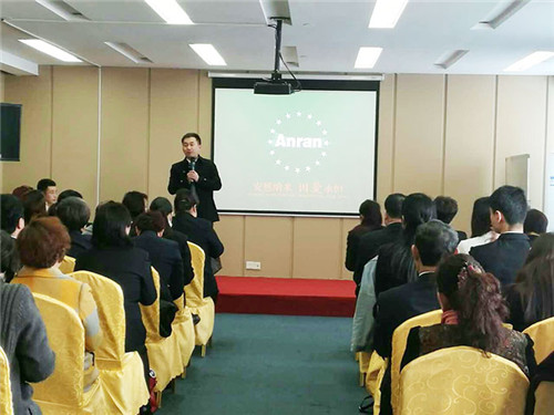 安然纳米潍坊地区美容培训隆重召开
