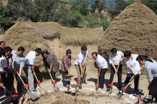 完美公司：在爱与责任里追求完美