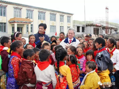 完美公司：在爱与责任里追求完美