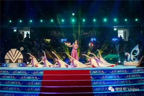 砥风砺雨，共享黄金时代——荣格18周年盛典圆满落幕