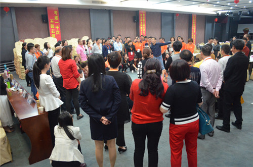 金日举办“健康有约·你我共享”培训会