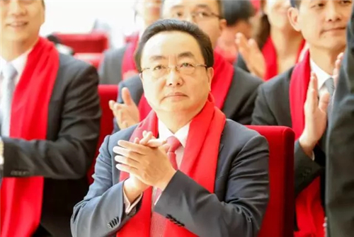 万众瞩目，赢定天下——龙发制药新三板上市