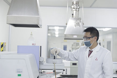 探访完美扬州生产基地，为您解开完美的品牌密码