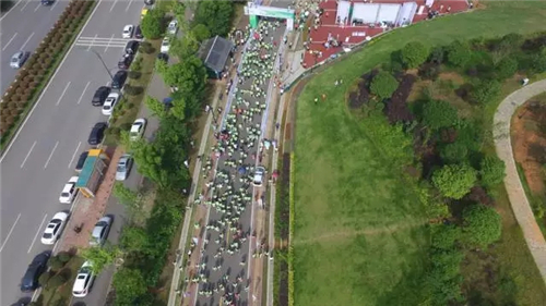 绿之韵公益健康跑成功举行 为贫困母亲献爱5.20公里