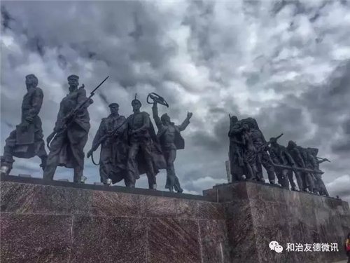 跟和治友德一起,用脚步去丈量世界