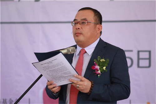 中脉：“我爱我 女性健康工程”郑州启动 健康巴士惠及万千女性