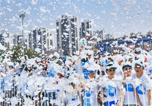 如新携手泡泡跑 点燃沈阳初夏假期