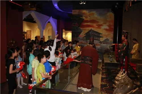 六一安惠行 巧手绘蕈菌