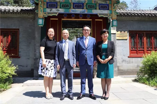 北京大学教育基金会徐建成助学金、李仙霖助学金在北京大学正式设立