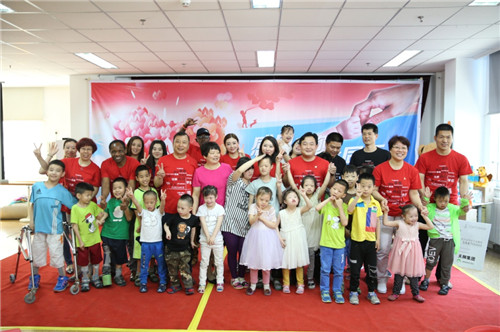 感恩有你 健康同行——天狮集团向武清区养老院和儿童福利院奉献爱心