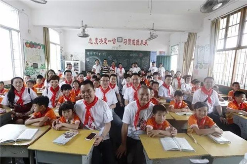 康美“青禾行动”给孩子们过一个特别的儿童节