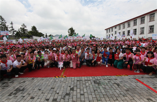 让爱传出去——第99所尚赫郑武强小学揭牌仪式隆重举行