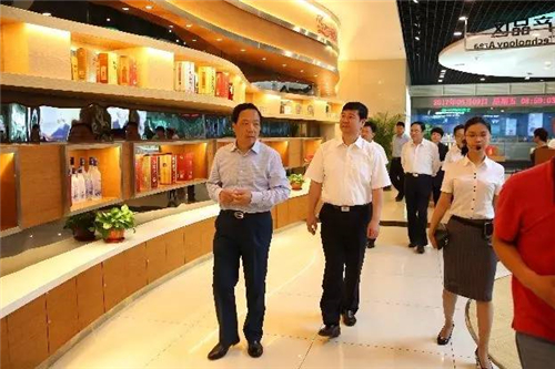 冯卫华书记率北辰区委区政府团队到访天士力