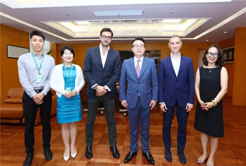 意大利INTERCOS集团瑞士CRB总裁、研发总监来访绿叶科技集团