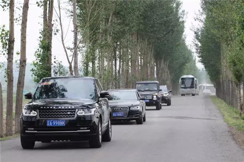 2017让爱传出去 ——第108所尚赫刘双燕小学揭牌仪式