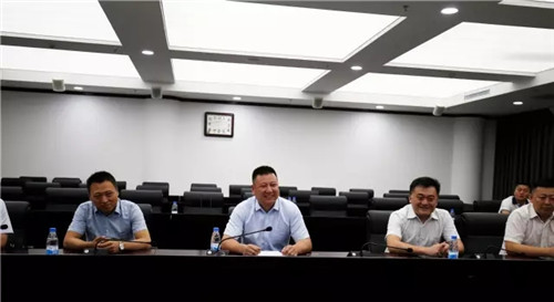 罗麦启明公益基金会举行赠阅《中国工商报》报刊卡仪式