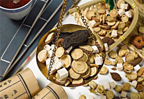 中医药法出台 中药企业的出路在哪？