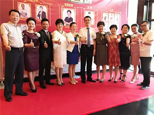 五彩飞扬 再掀热潮 20周年庆典持续闪耀