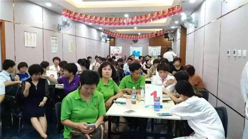 太阳神体验灸法养生的精妙，做好三伏天养生推广工作