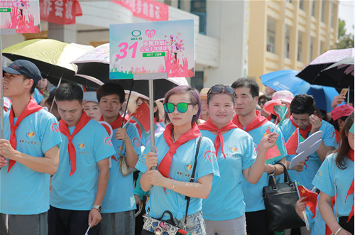 2017让爱传出去 ——第111所尚赫刘魁小学成功揭牌