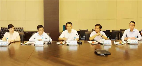 绿叶徐建成应邀出席江苏•辽宁青年企业家对口合作座谈会