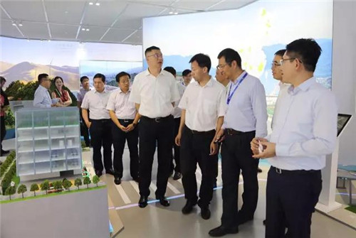 绿叶徐建成应邀出席江苏•辽宁青年企业家对口合作座谈会