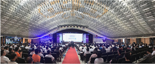 阿迪达斯搭载隆力奇平台开拓个人护理品全新渠道