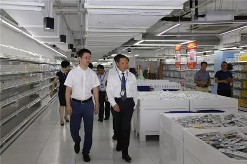 常熟市副市长许浩一行调研隆力奇