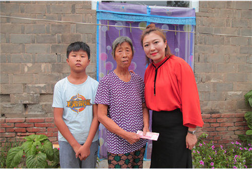 2017让爱传出去——第112所尚赫颜妮小学揭牌仪式举行