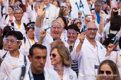 USANA 成功打破吉尼斯世界纪录 并为基金会募捐23万份餐食