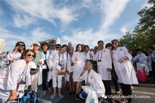 USANA 成功打破吉尼斯世界纪录 并为基金会募捐23万份餐食