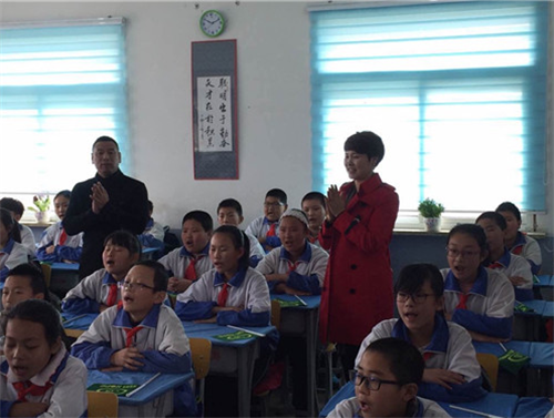 2017让爱传出去——第122所尚赫王茹实验小学揭牌