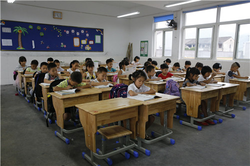 爱心公益从未停止 三生第122所爱心教室正式成立