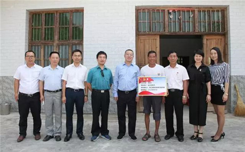 绿之韵集团定点精准帮扶活动走进浏阳乌石村
