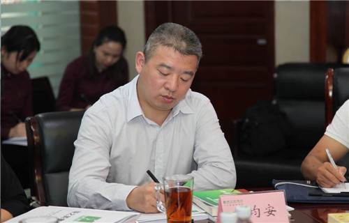 国家工商总局督察组莅临绿之韵集团检查指导工作