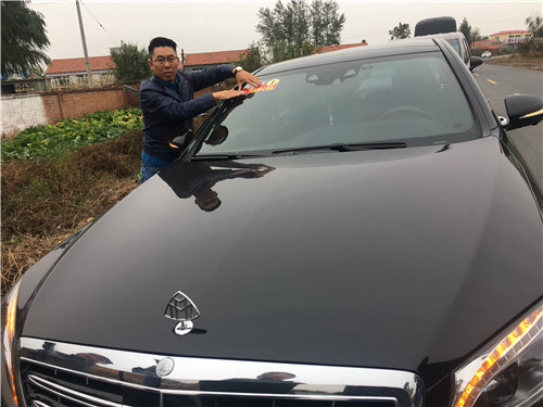 2017让爱传出去 ——第127所尚赫唐洪燕小学揭牌仪式举行