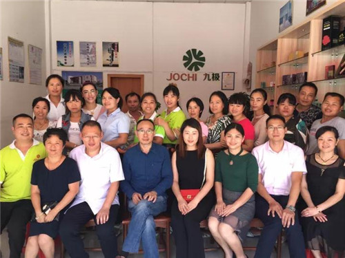 九极总裁宁水生先生深入江西市场指导工作，倾听家人们的声音