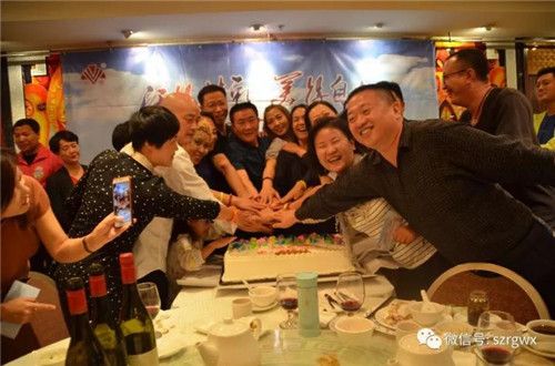 荣格美国游：感受科技巅峰，见证平台实力