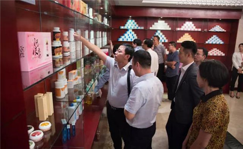 国家工商总局督查组莅临金日视察调研