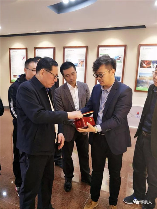 内蒙古食品药品监督管理局一行调研宇航人