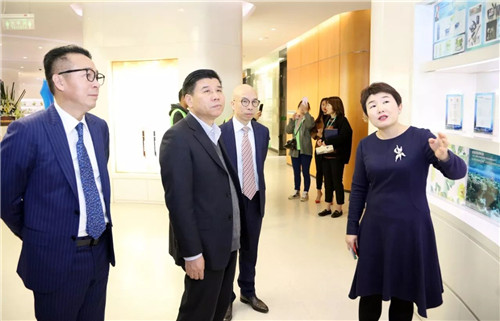 国家级盐城经济技术开发区郭玉生书记携考察团莅临绿叶视察指导